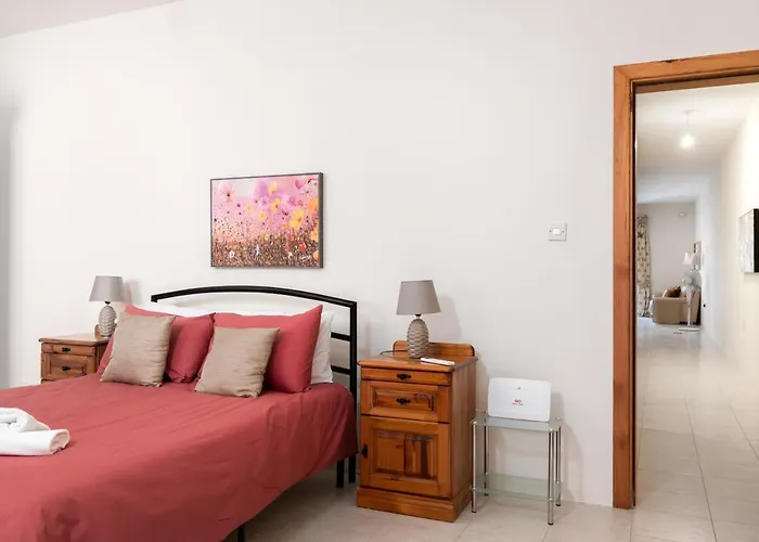 Spacious, Bright&cosy 2 Bedroom 2 Bathroom - Uni Heights * Msida